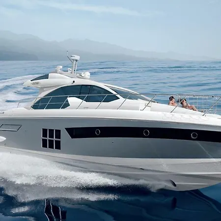 Botel Azimut 55s *